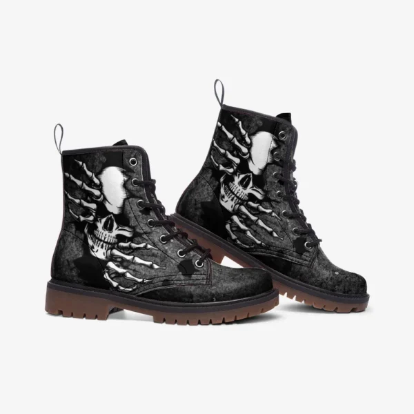 Peeping Skull Boots 1